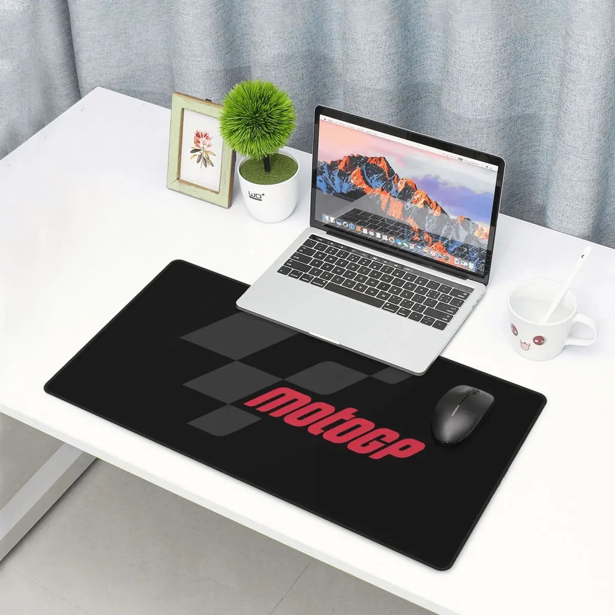 Large Mouse Pad Moto GP Logo E - огляд і ціна Laptop Accessories Essential