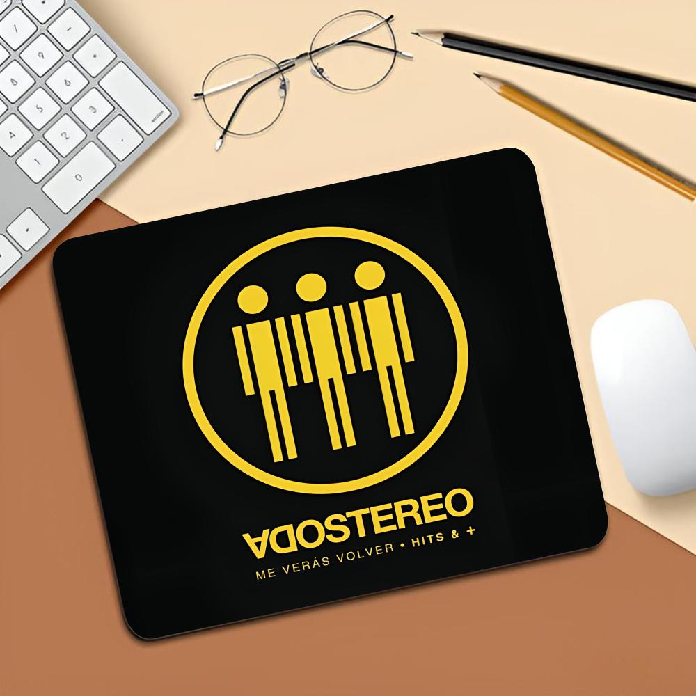 Gustavo Cerati Soda Stereo Mou - огляд і ціна Laptop Accessories Protector